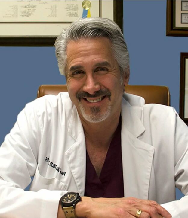 Médico Especialista em Narcologia Guilherme